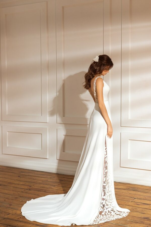 Brautkleid von Ari Vilosso - Leia
