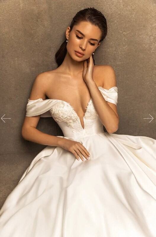 Brautkleid von Ari Vilosso - Nila