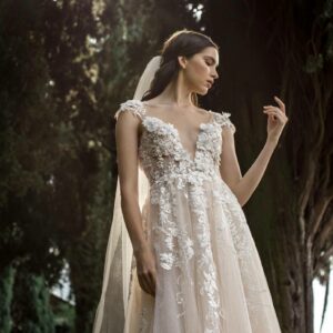 Brautkleid von Ari Vilosso - Viola